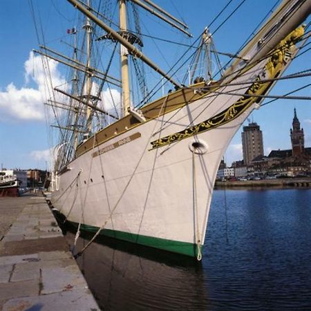 Les Pieces Du Puzzle Apartment Dunkirk Exterior photo